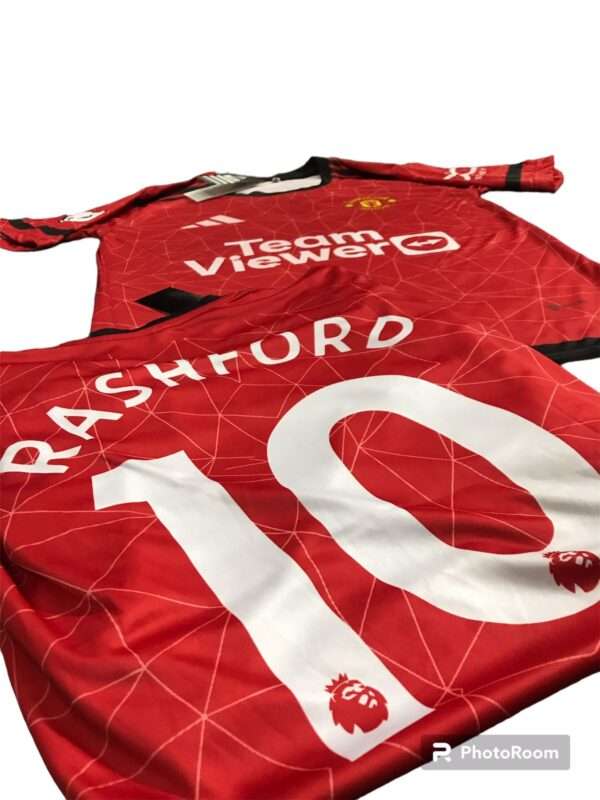 Manchester United T-shirt - Image 6