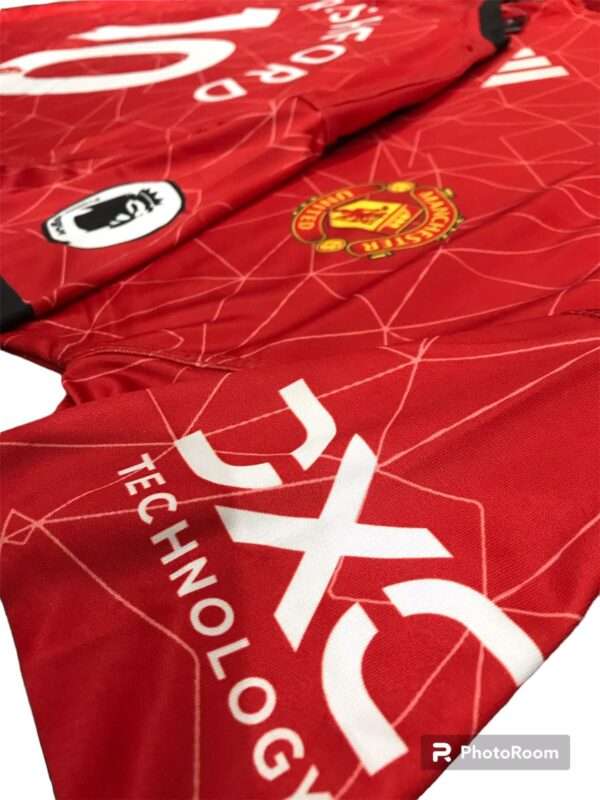 Manchester United T-shirt - Image 5