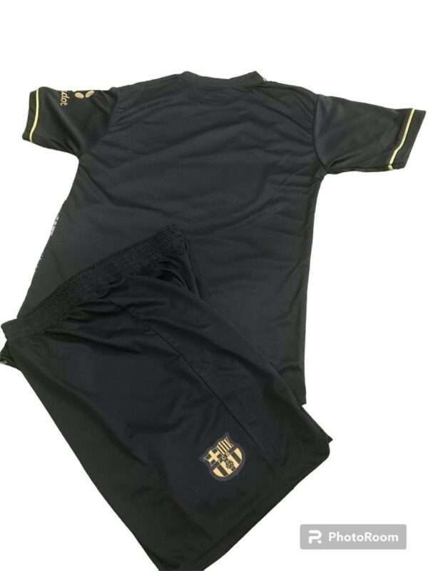 FCB Barcelona New Kit Half Selves - Image 3